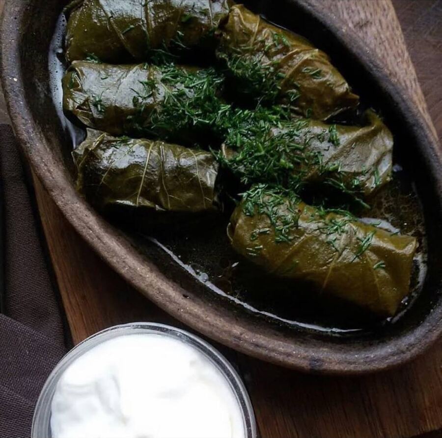 Dolma with dill and yogurt